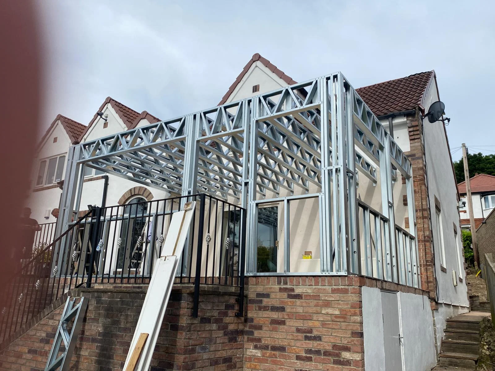 Steel Frame Buildings - Meckahno Homes