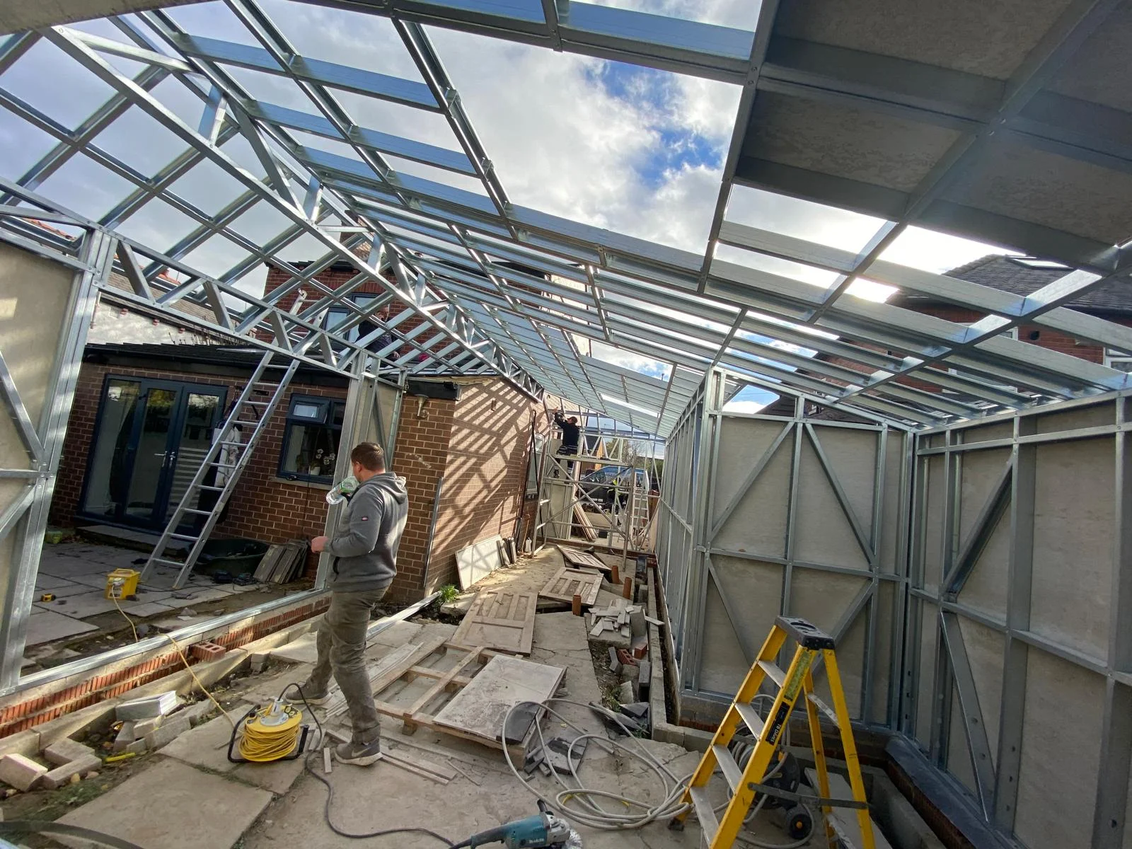 Steel Frame Buildings - Meckahno Homes