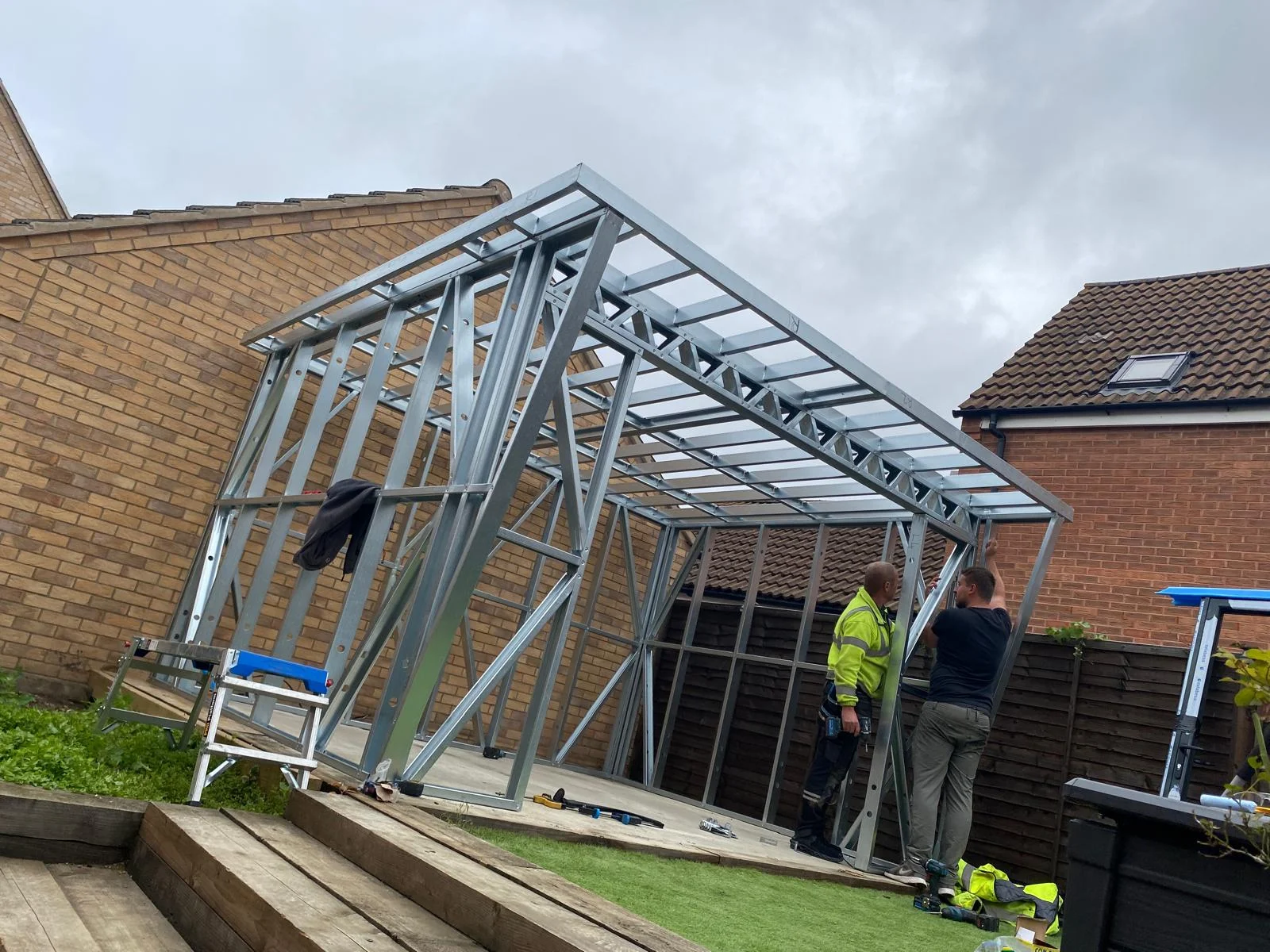 Steel Frame Buildings - Meckahno Homes