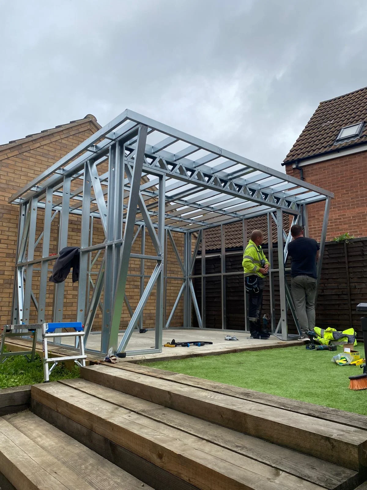 Steel Frame Buildings - Meckahno Homes