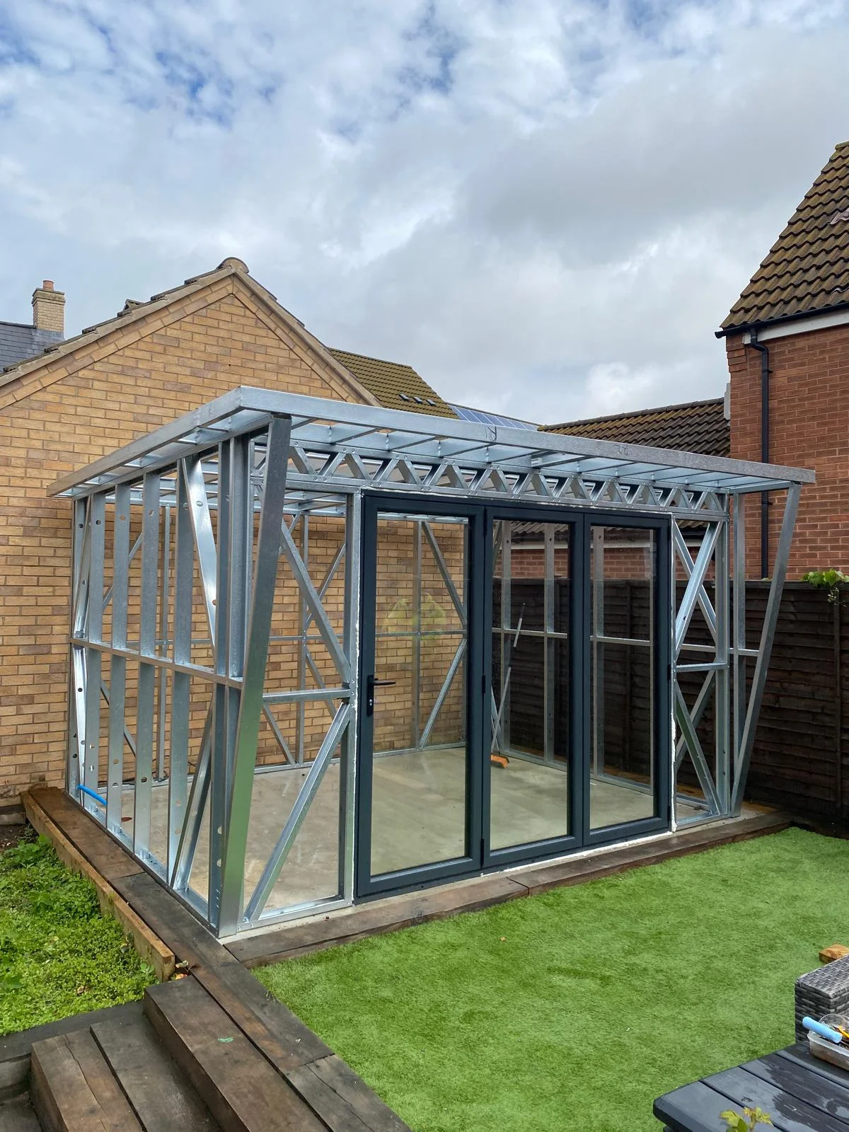 Steel Frame Buildings - Meckahno Homes