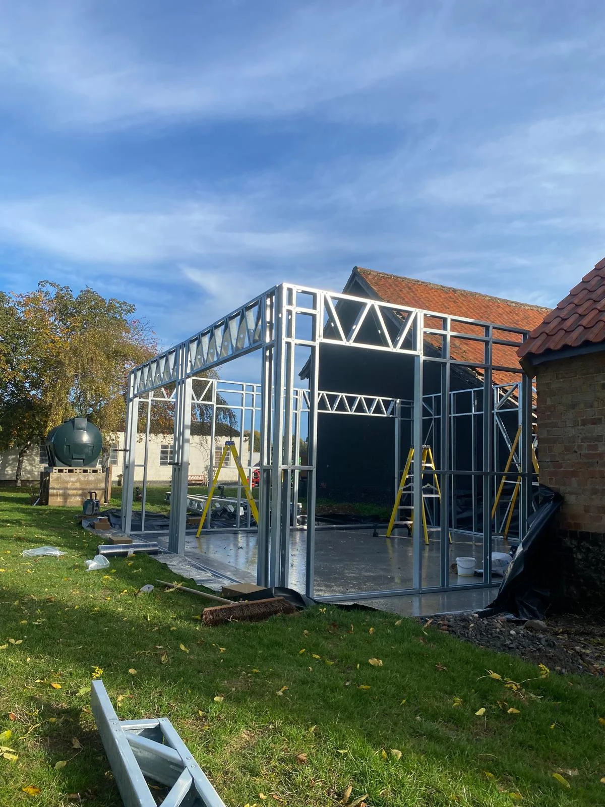 Steel Frame Buildings - Meckahno Homes